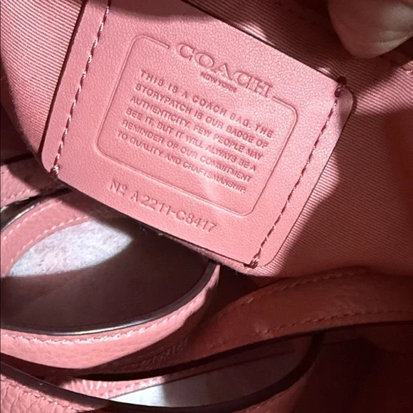 Coach Dempsey Tote 22 in Pink Signature Jacquard with Stripe - Picture 4 of 9